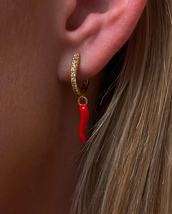 Gold_Mirchi_Earrings_For_Women